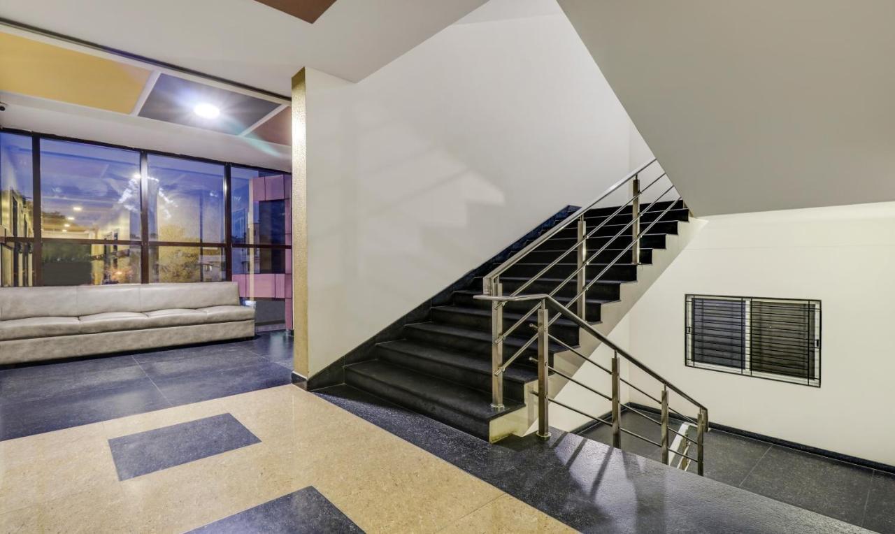 Treebo Sahara Suites 750 M From St Johns Medical College And Hospital Bangalore Eksteriør billede